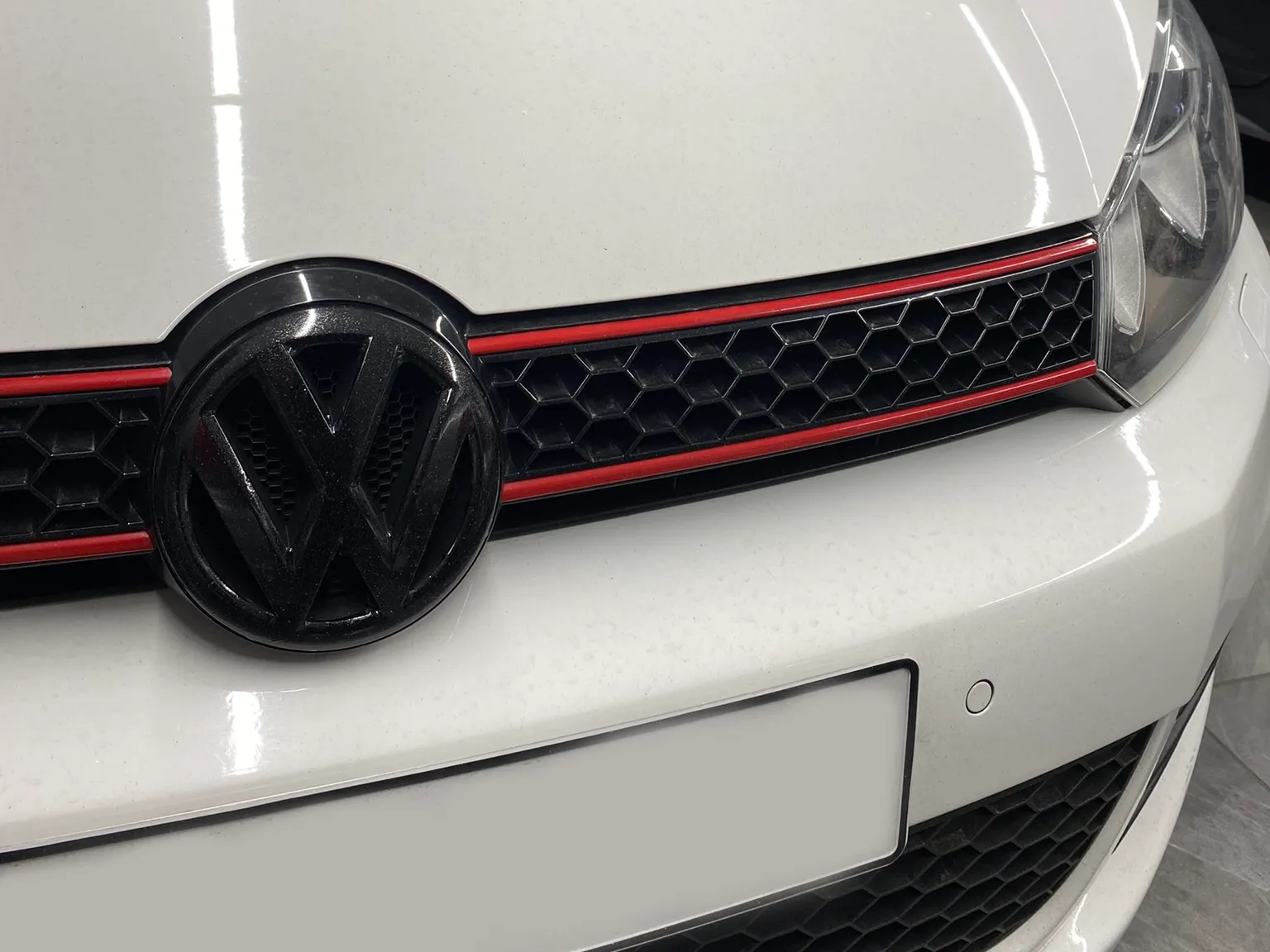 Golf 6 GTD - Embléma - TeckWrap: GlossBlack